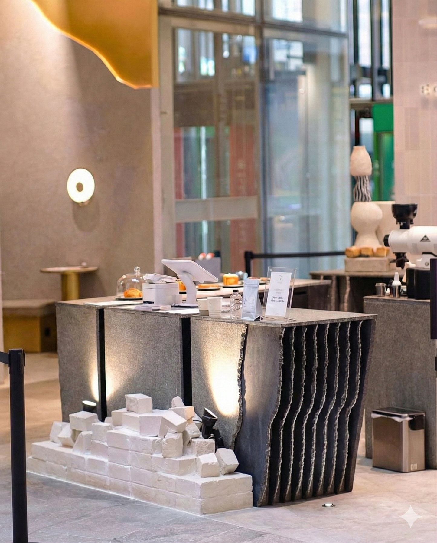 Elite Evo Beyaz - Masaüstü Tablet Standı